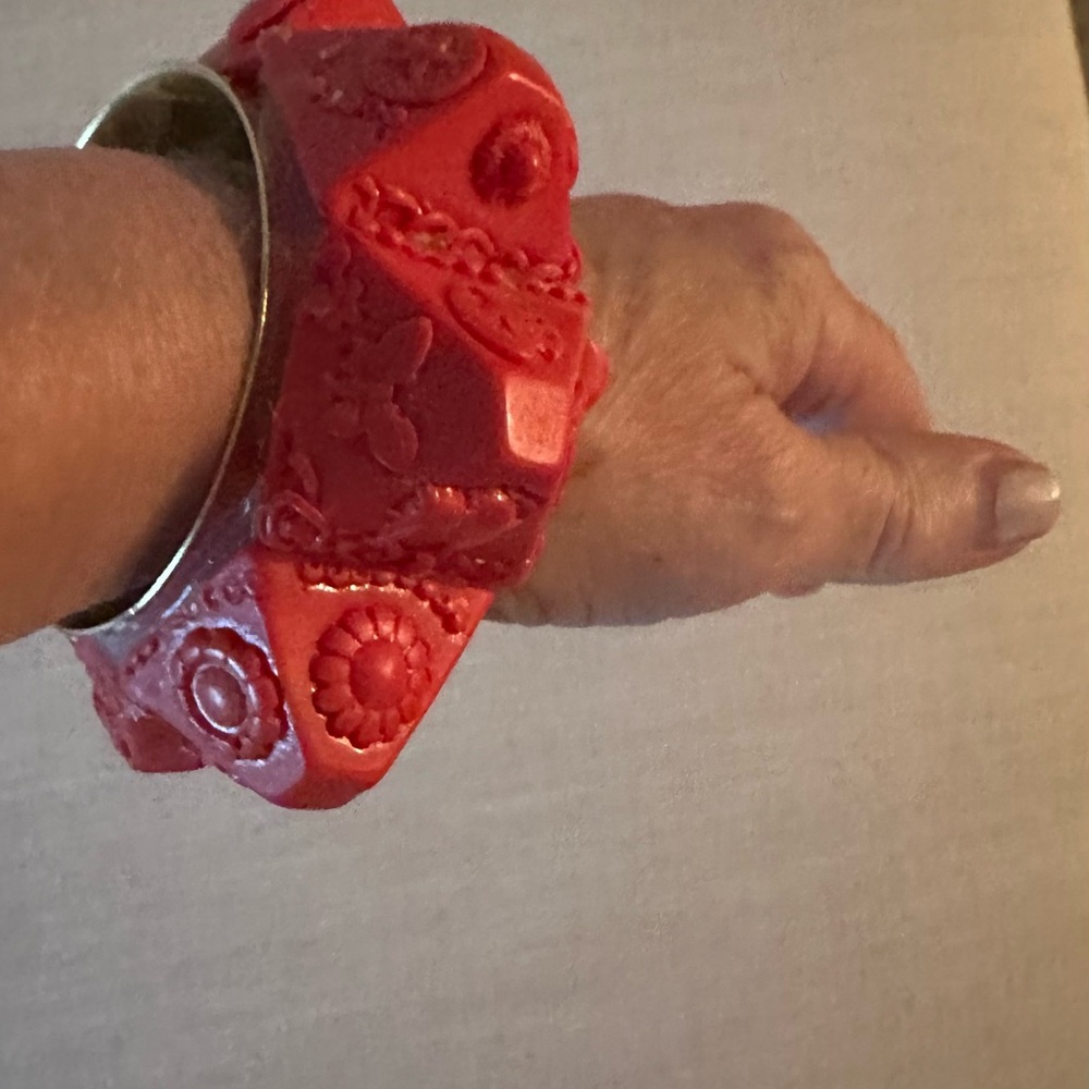 Exotic  Red Resin Bracelet